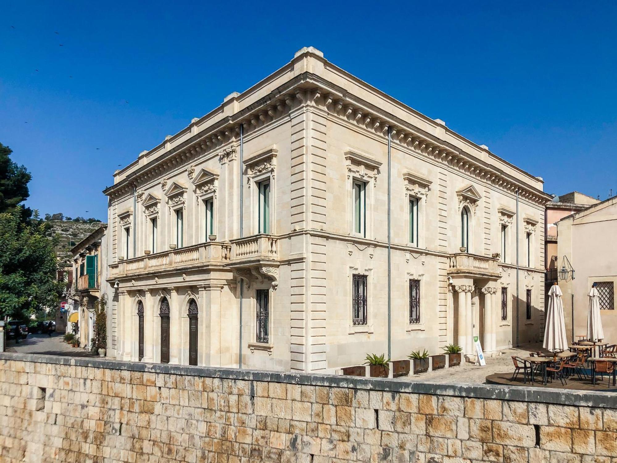 Palazzo Favacchio - Patane Hotel Scicli Exterior photo